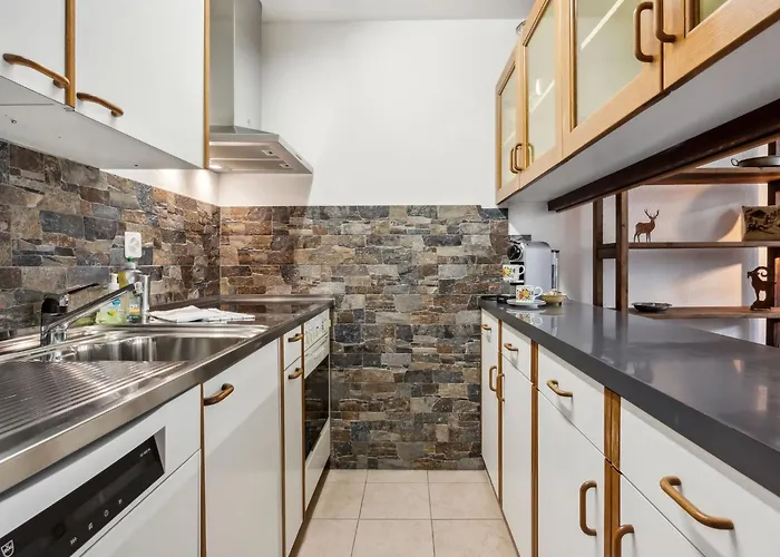 Nr-63 Haus Ladina By Interhome