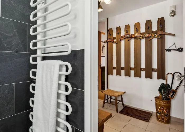 Appartement Nr-63 Haus Ladina By Interhome